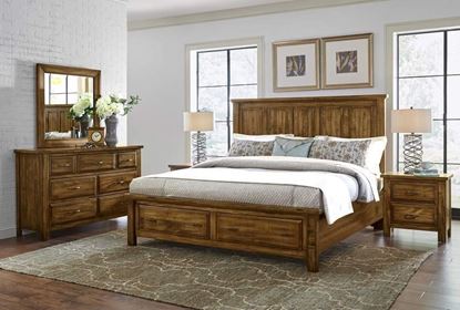 Maple Road Mansion Bedroom Collection with Antique Amish Mansion Bed